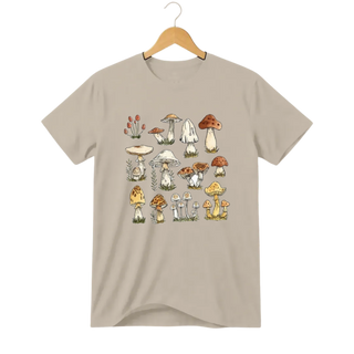 Camiseta Cogumelo Aquarela Terrosa