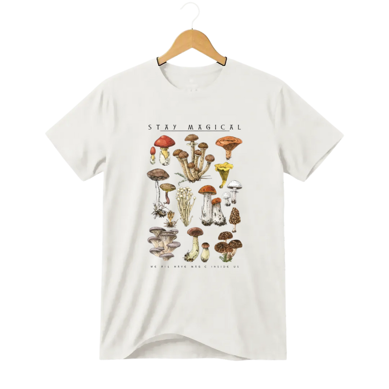 Camiseta Cogumelos do Bosque Stay Magical