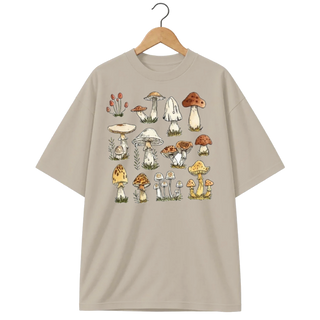 Camiseta Oversized Cogumelo Aquarela Terrosa
