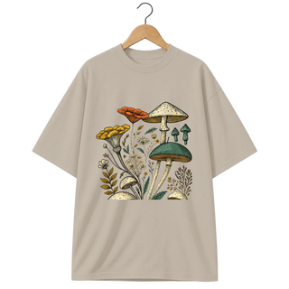 Camiseta Oversized Cogumelo Canteiro Selvagem