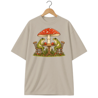 Camiseta Oversized Cogumelo Chá das Cinco no Bosque