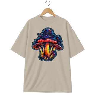 Camiseta Oversized Cogumelo em Destaque