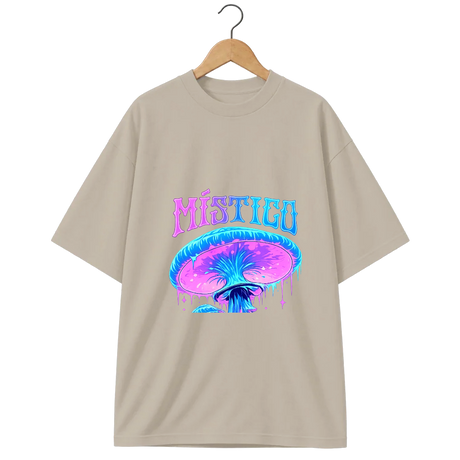 Camiseta Oversized Cogumelo Roxo Místico