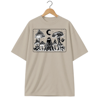 Camiseta Oversized Cogumelos Fantasmas