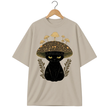 Camiseta Oversized Gato Chapéu Cogumelo