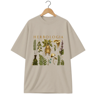Camiseta Oversized Herbologia e Cogumelos