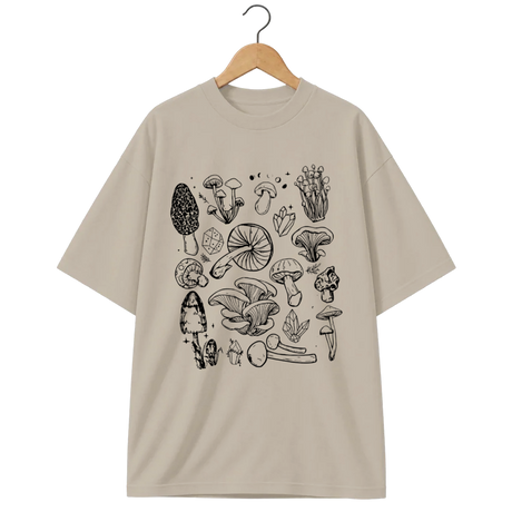 Camiseta Oversized Ilustração Botânica de Cogumelos