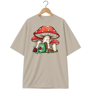 Camiseta Oversized Cogumelo Sapo Tricoteiro