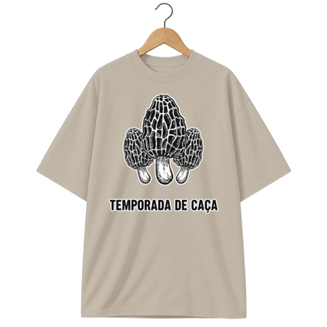 Camiseta Oversized Cogumelo Temporada de Caça
